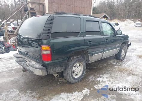 2001 Chevrolet Tahoe Lt z USA, uszkodzony, nr VIN 1GNEK13T01R156832